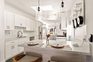 1412 Frankfort St, San Diego, CA 92110