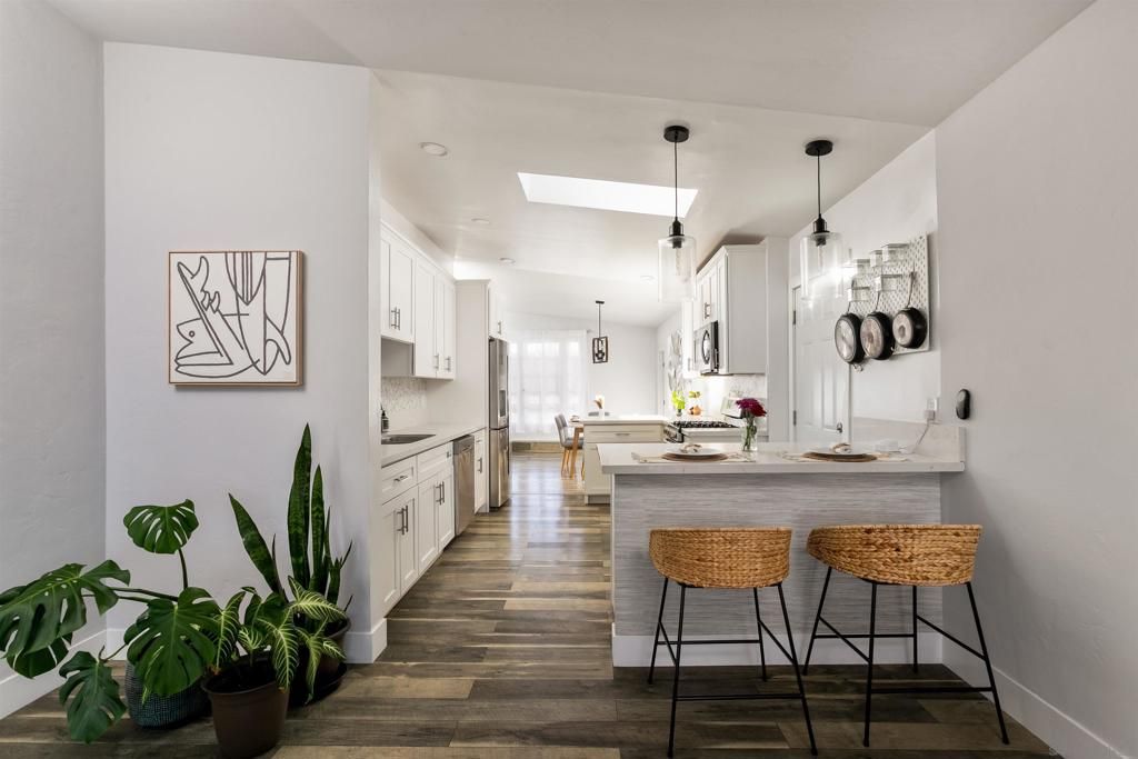 Image 1 of property listing at 1412 Frankfort St, San Diego, CA 92110