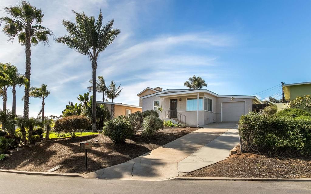 Image 28 of property listing at 1412 Frankfort St, San Diego, CA 92110