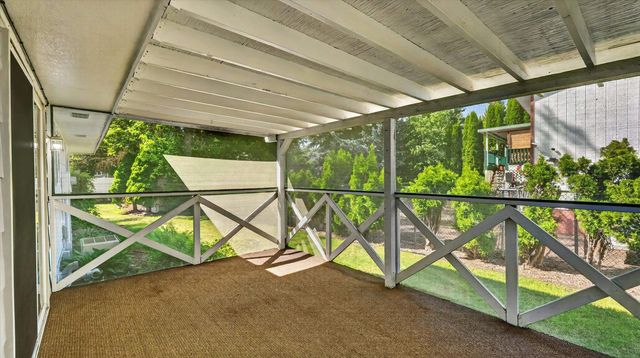 608 W Regina Ave, Spokane, WA 99218