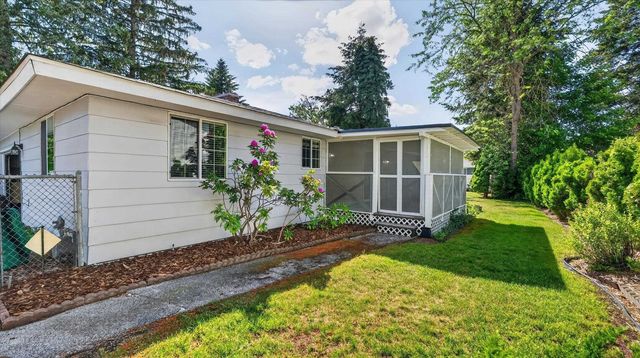 608 W Regina Ave, Spokane, WA 99218