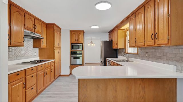 608 W Regina Ave, Spokane, WA 99218