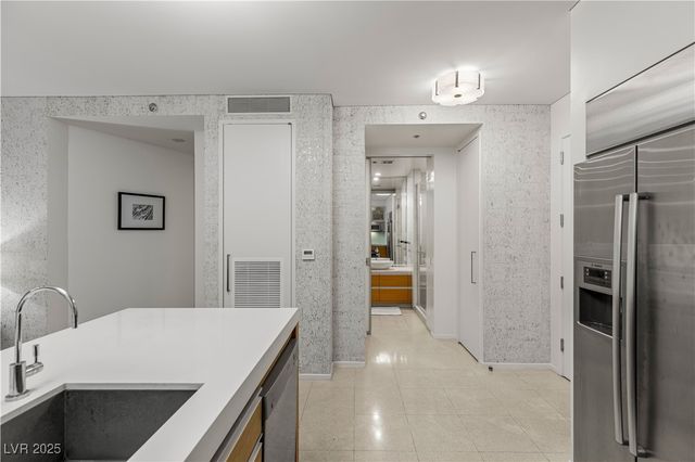 3722 Las Vegas Boulevard 3207, Las Vegas, NV 89158