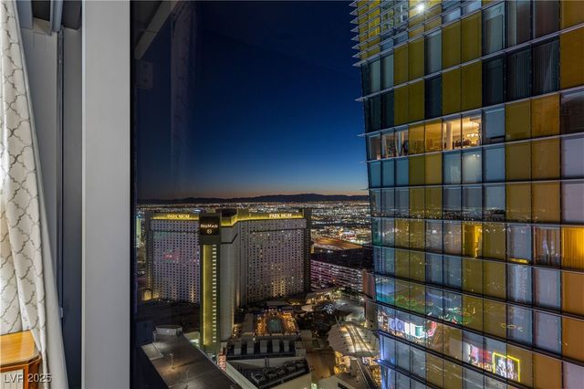 3722 Las Vegas Boulevard 3207, Las Vegas, NV 89158