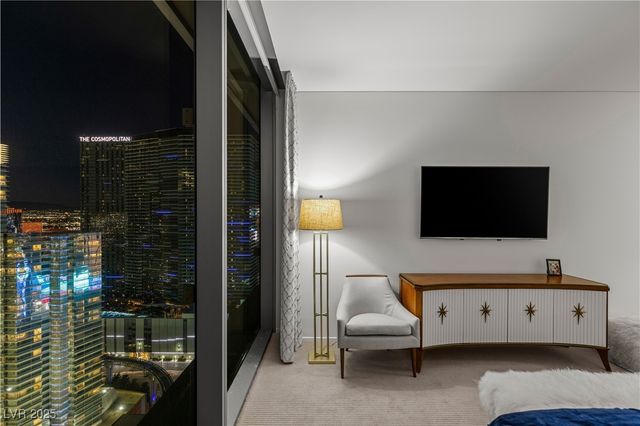 3722 Las Vegas Boulevard 3207, Las Vegas, NV 89158