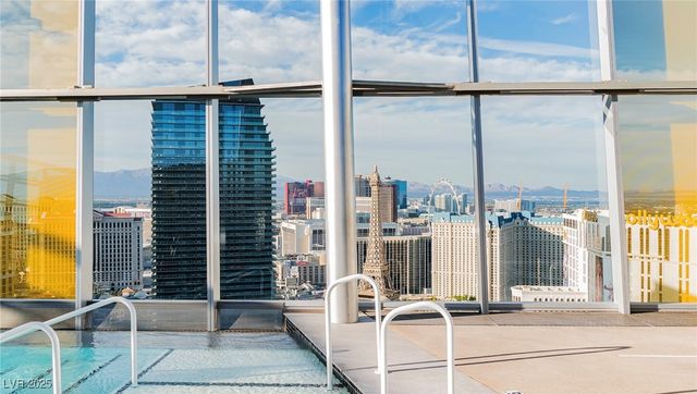 3722 Las Vegas Boulevard 3207, Las Vegas, NV 89158