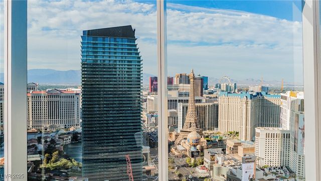 3722 Las Vegas Boulevard 3207, Las Vegas, NV 89158