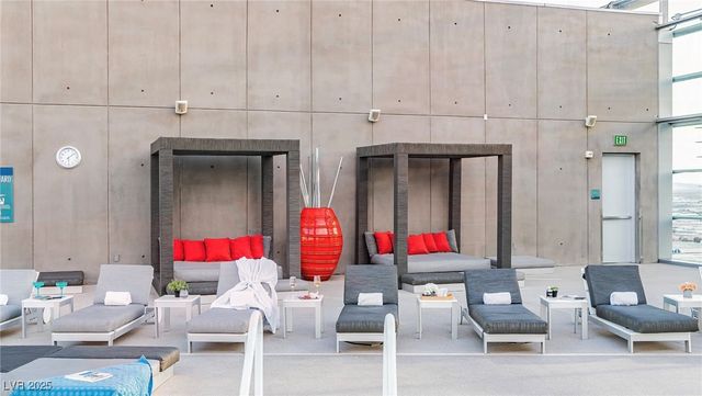 3722 Las Vegas Boulevard 3207, Las Vegas, NV 89158