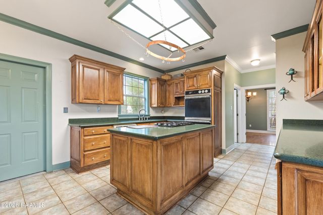 114 Westfield Drive, Lafayette, LA 70503