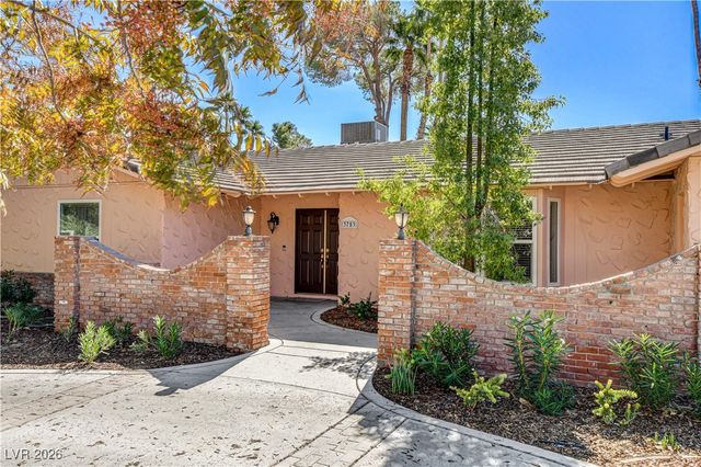 3753 Meadowcrest Drive, Las Vegas, NV 89121