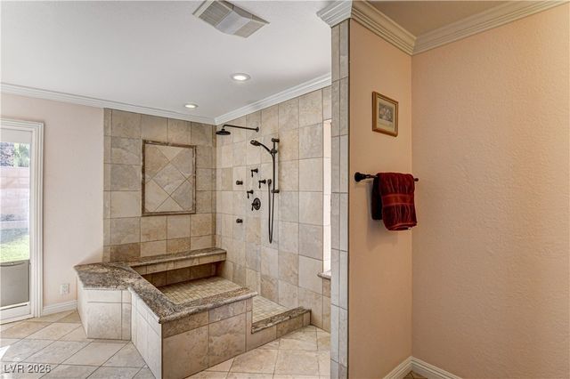 3753 Meadowcrest Drive, Las Vegas, NV 89121