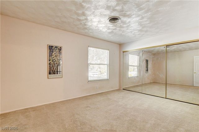 3753 Meadowcrest Drive, Las Vegas, NV 89121