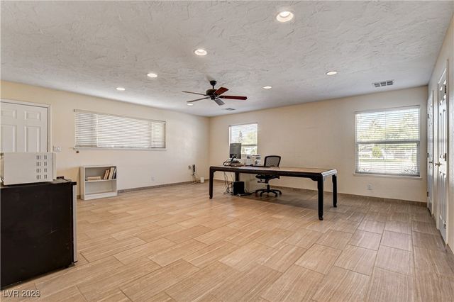 3753 Meadowcrest Drive, Las Vegas, NV 89121