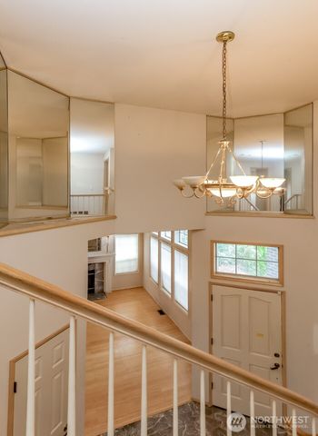 25738 215th Court SE, Maple Valley, WA 98038