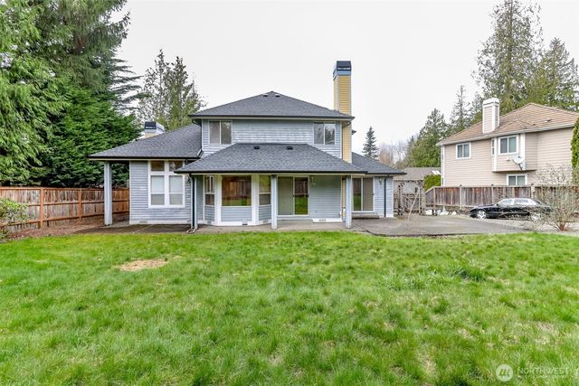 25738 215th Court SE, Maple Valley, WA 98038