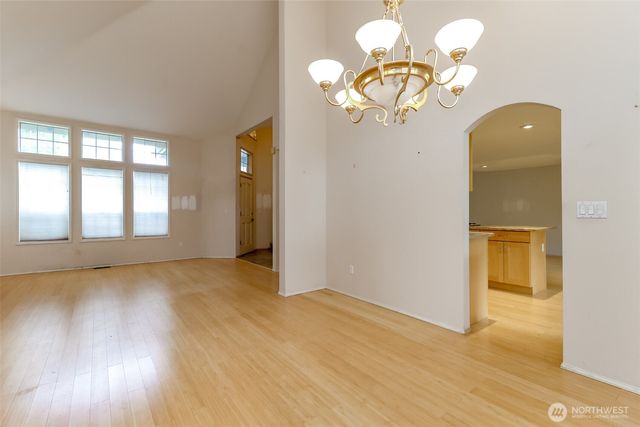 25738 215th Court SE, Maple Valley, WA 98038