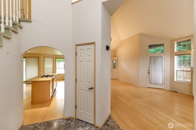 25738 215th Court SE, Maple Valley, WA 98038