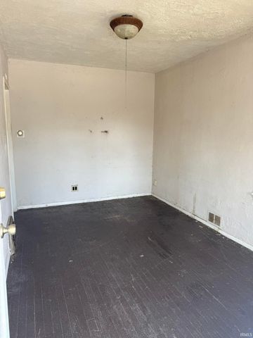 2117 Eckart Street, Fort Wayne, IN 46806