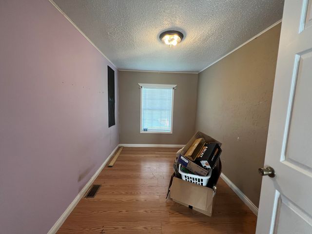 126 S Combs Avenue, Corbin, KY 40701