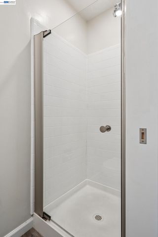 960 Shorepoint Ct 120, Alameda, CA 94501