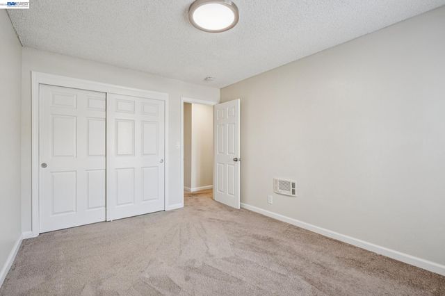 960 Shorepoint Ct 120, Alameda, CA 94501