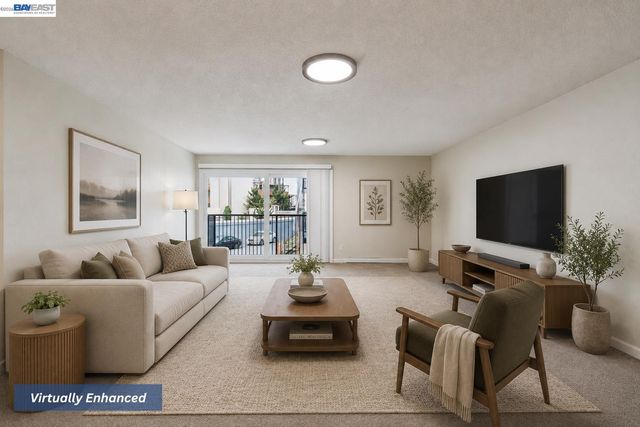 960 Shorepoint Ct 120, Alameda, CA 94501