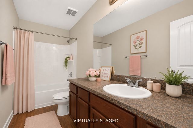4858 Nuevo Laredo, Dallas, TX 75236