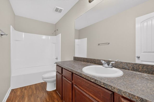 4858 Nuevo Laredo, Dallas, TX 75236
