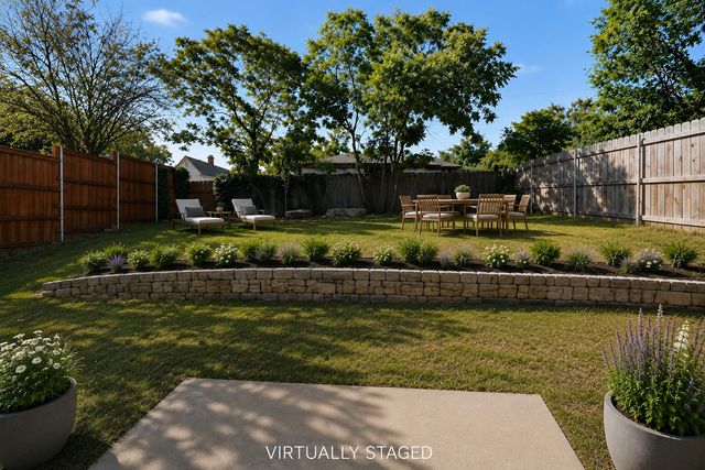 4858 Nuevo Laredo, Dallas, TX 75236
