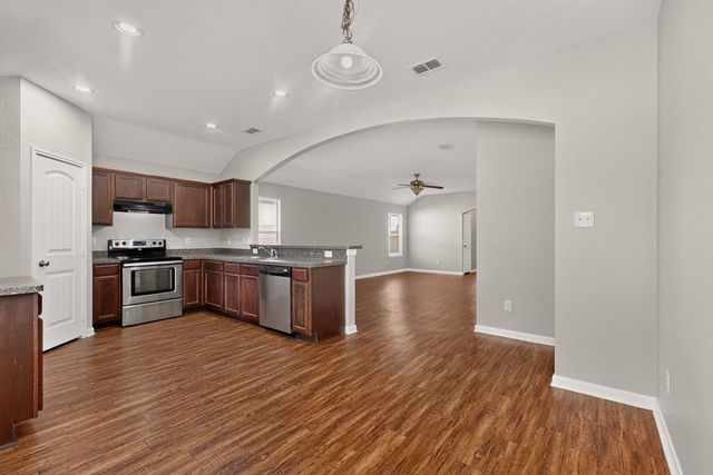 4858 Nuevo Laredo, Dallas, TX 75236