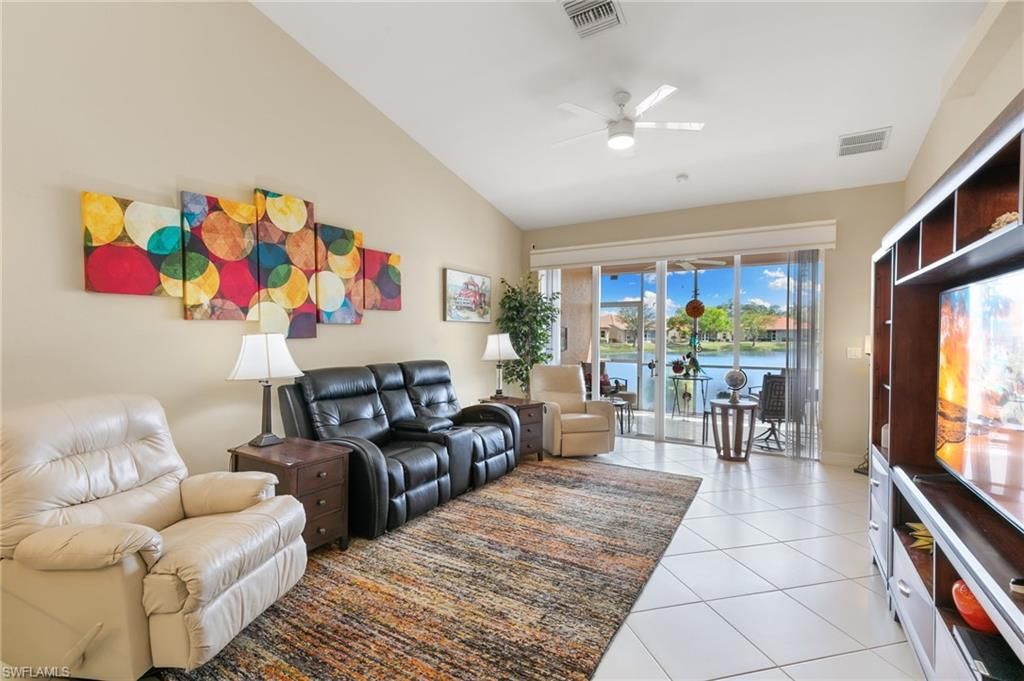 8140 Chancel CT 2, NAPLES, FL 34104 — photo 3