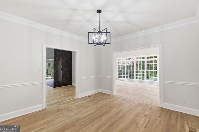 7170 Riverside Drive, Sandy Springs, GA 30328