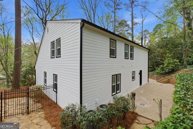 7170 Riverside Drive, Sandy Springs, GA 30328