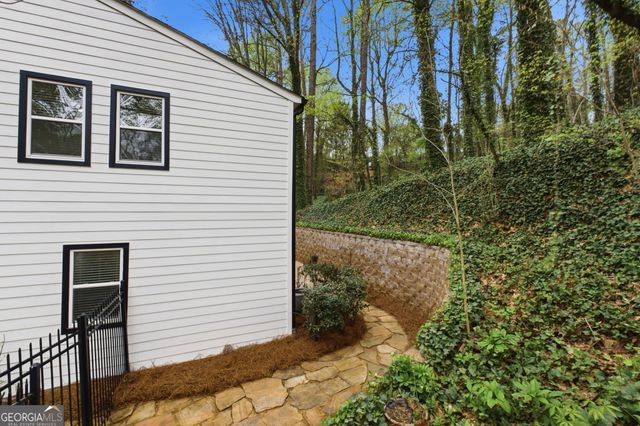 7170 Riverside Drive, Sandy Springs, GA 30328