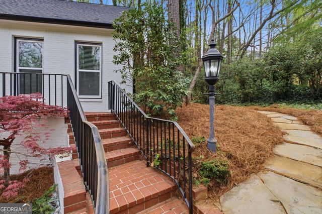 7170 Riverside Drive, Sandy Springs, GA 30328