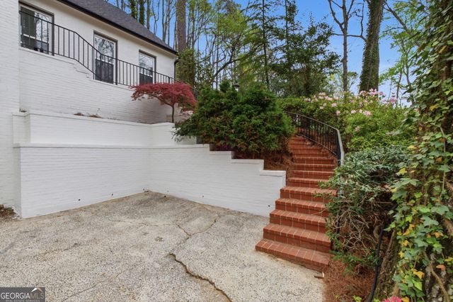 7170 Riverside Drive, Sandy Springs, GA 30328