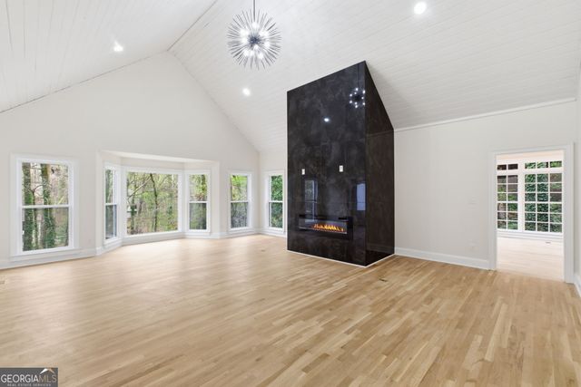 7170 Riverside Drive, Sandy Springs, GA 30328