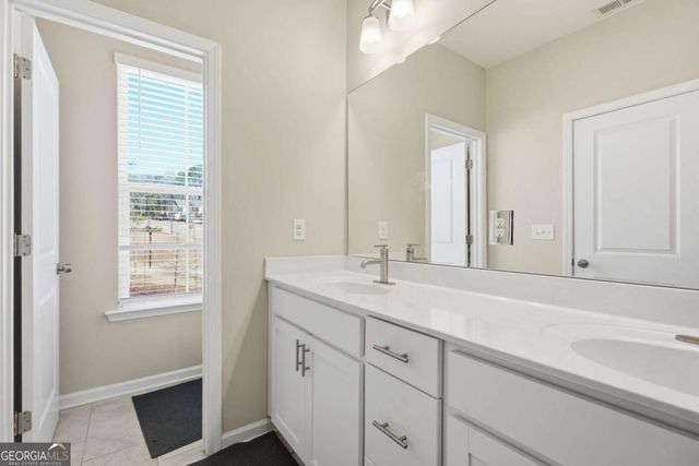 3317 Park Pointe Circle, Scottdale, GA 30079