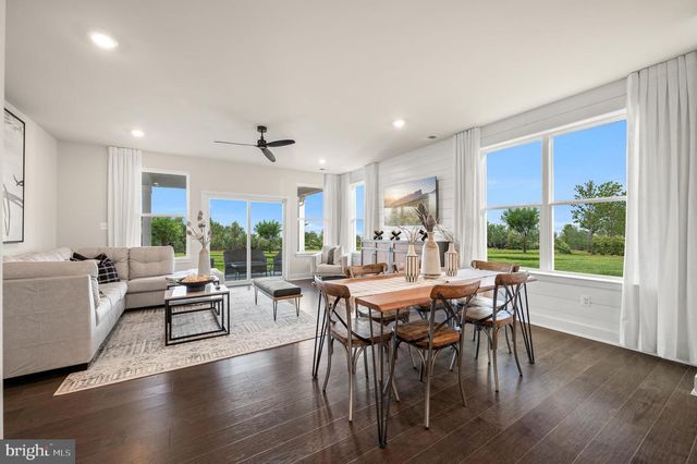 999 VIRDIN DR, Smyrna, DE 19977