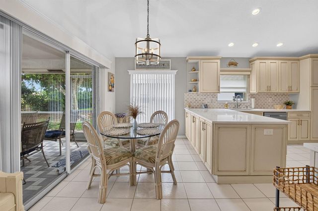 6101 Hook Lane, Boynton Beach, FL 33437