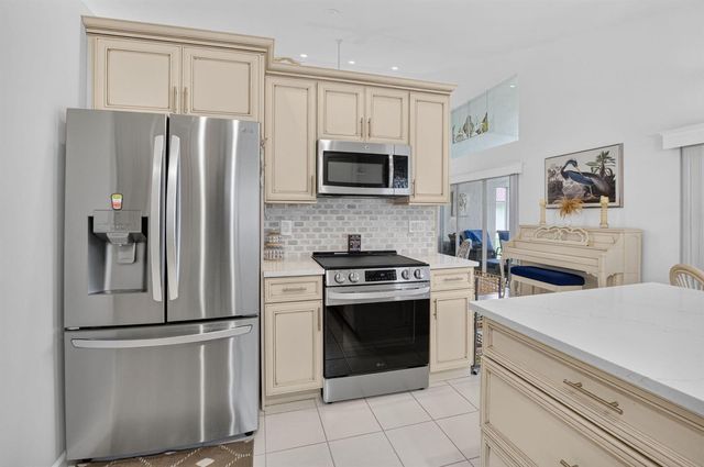 6101 Hook Lane, Boynton Beach, FL 33437