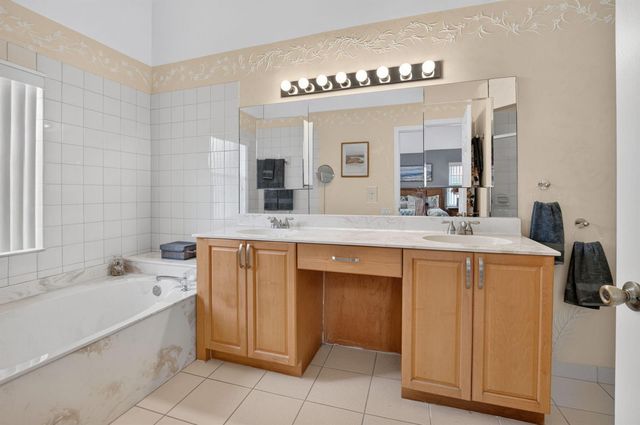 6101 Hook Lane, Boynton Beach, FL 33437