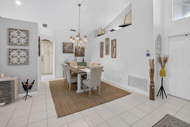 6101 Hook Lane, Boynton Beach, FL 33437