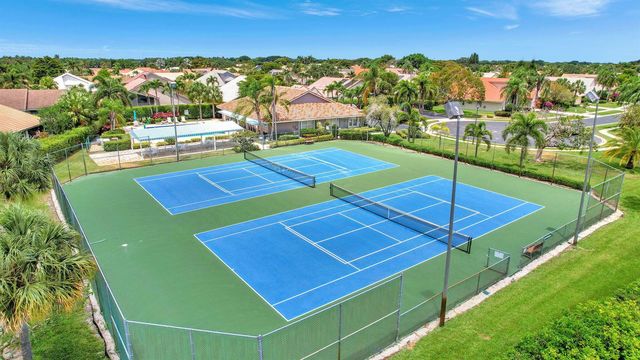 6101 Hook Lane, Boynton Beach, FL 33437