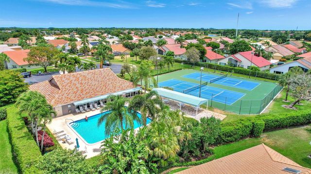 6101 Hook Lane, Boynton Beach, FL 33437