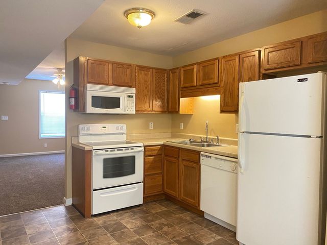 803 Golfview Place C, Clarksville, TN 37040