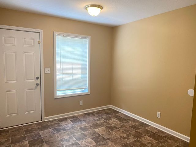 803 Golfview Place C, Clarksville, TN 37040