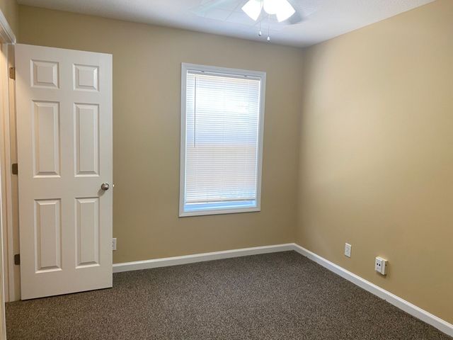 803 Golfview Place C, Clarksville, TN 37040