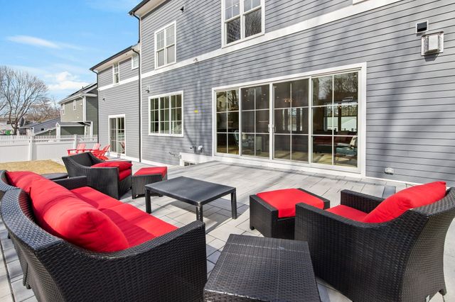 110 Berkley Street, Waltham, MA 02451