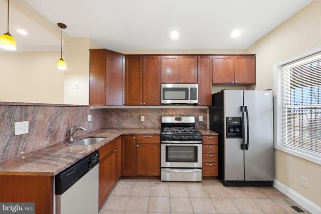 125 N DUNCAN ST, Baltimore, MD 21231